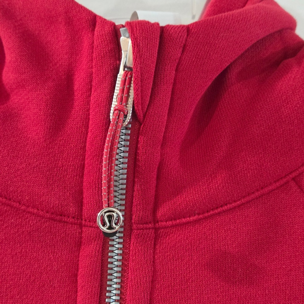 Lululemon NFL Tampa Bay Buccaneers Scuba Oversized Half-Zip Hoodie Crimson M/L - Picture 5 of 14